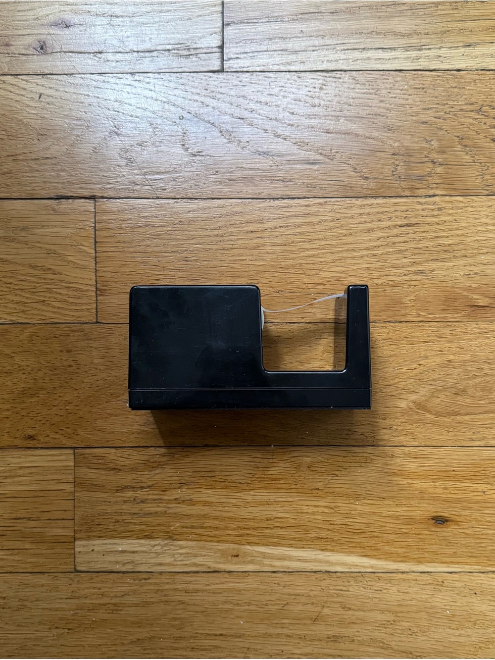 black Poppin tape dispenser - Picture 2 of 14